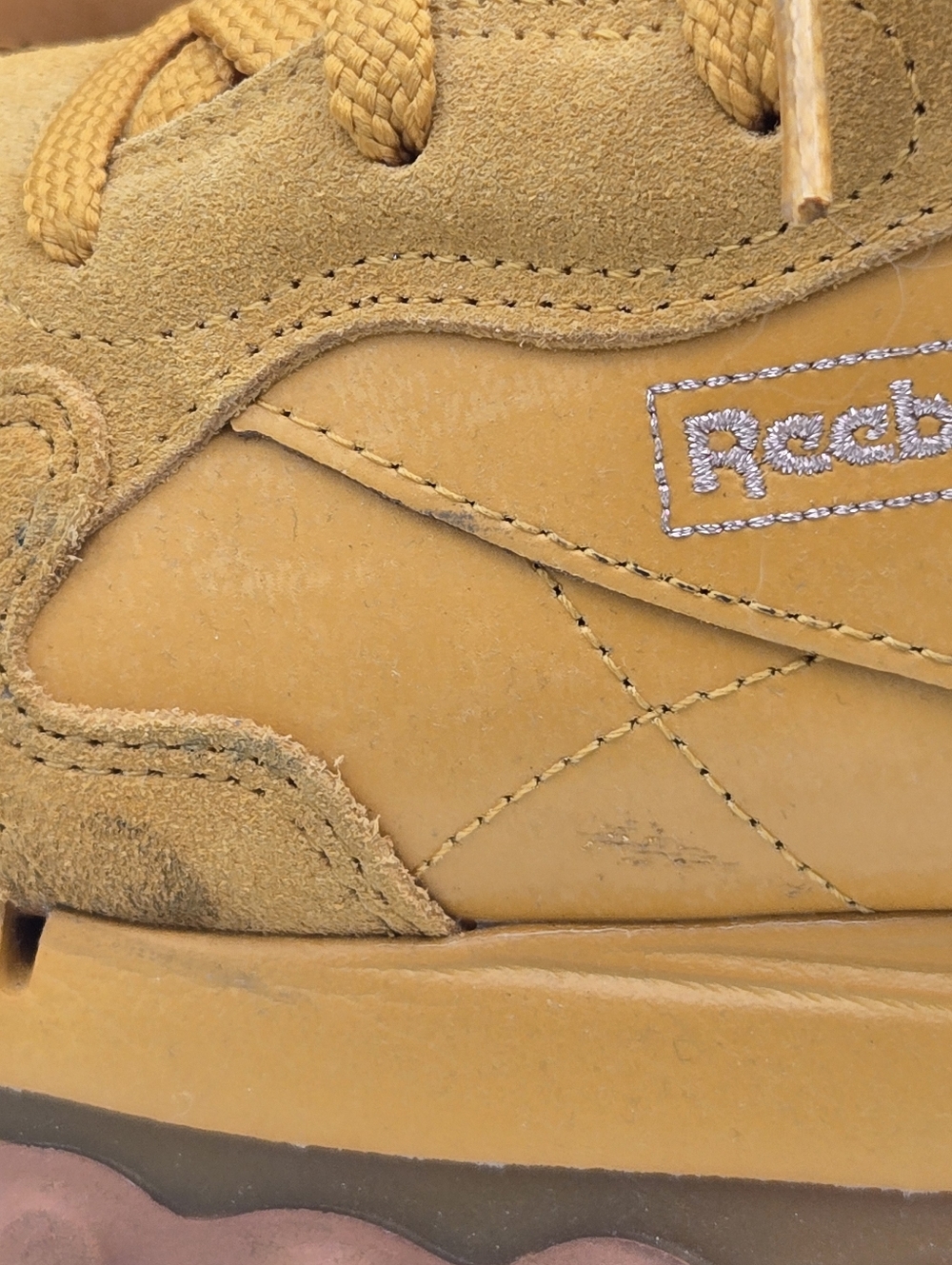 Cardi B Reebok Club C Bright Ochre Size 8.5 Womens Shoes Sneakers - Picture 6 of 14